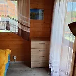 Letniskowy W Nadolu Nad Jeziorem Zarnowieckim Ferienhaus Nadole (Pomerania)