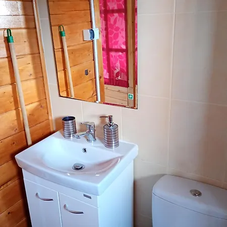 Holiday home Letniskowy W Nadolu Nad Jeziorem Zarnowieckim Nadole (Pomerania)