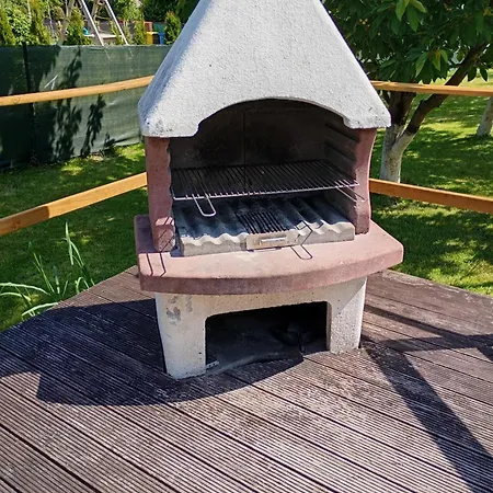 Holiday home Letniskowy W Nadolu Nad Jeziorem Zarnowieckim Nadole (Pomerania)