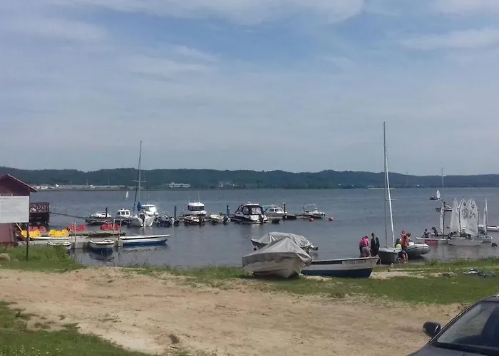 Feriehus Letniskowy W Nadolu Nad Jeziorem Zarnowieckim Nadole (Pomerania)