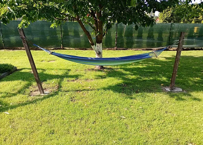 Feriehus Letniskowy W Nadolu Nad Jeziorem Zarnowieckim Nadole (Pomerania)